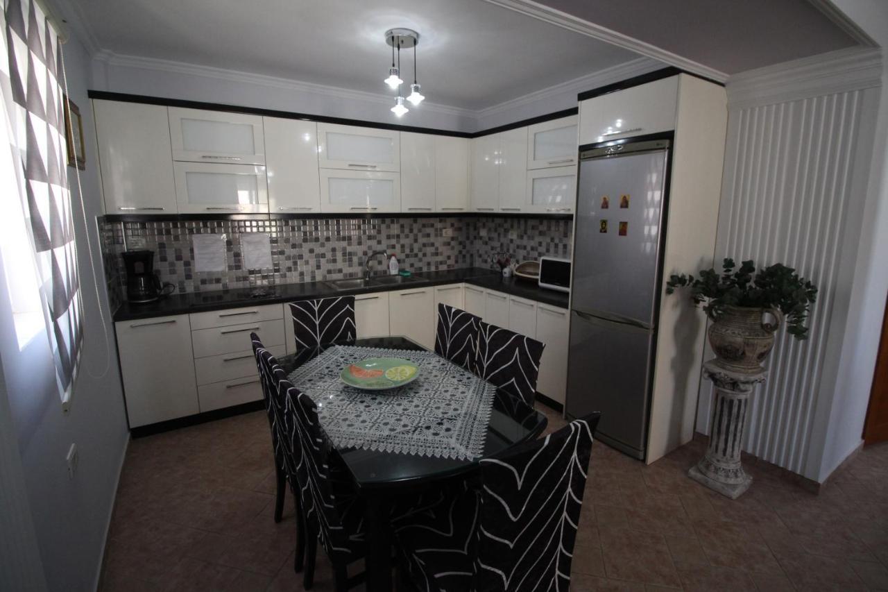 Irina Home Sarandë Esterno foto